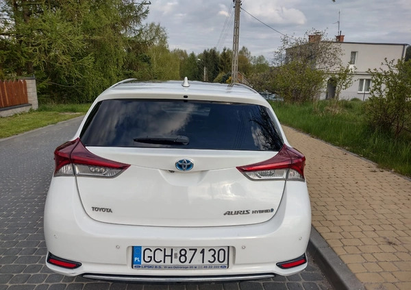 Toyota Auris cena 45800 przebieg: 220836, rok produkcji 2014 z Czersk małe 92